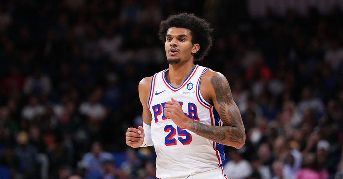 队记：76人预计将巴洛的双向合同转为标准的NBA合同|费城76人队|多米尼克-巴洛|球队|比赛|篮板_新浪体育_新浪新闻